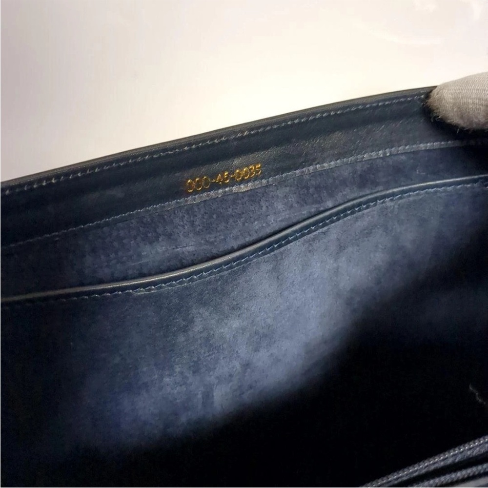 Gucci Black Leather Women's Bag - Picture 14 of 16